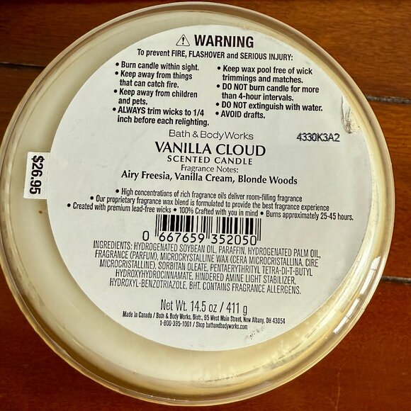 NEW VANILLA CLOUD 3-Wick Glowing Luminary14.5 oz Candle Bath & Body Works - Picture 2 of 4